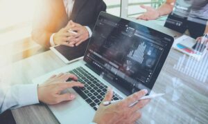 الأستشارات والدراسات الفنية